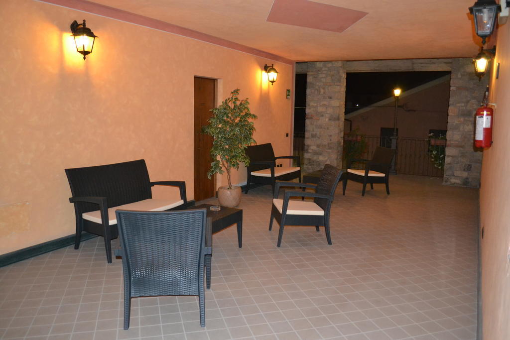 Albergo La Piana Ghedi Kültér fotó
